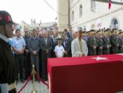 Şehit Astsubay Özdemir son yolculuğuna uğurlandı