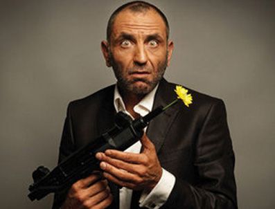 GÜRKAN UYGUN - Çiçek çocuk Memati