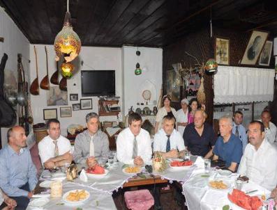 GÖKHAN AZCAN - İl Genel Meclisi Toplantısı Safranbolu Arasta Çarşısında Yapıldı