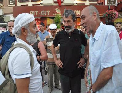 ALİ SÜRMELİ - Şeffaf Beygir Film Şenliği Başladı