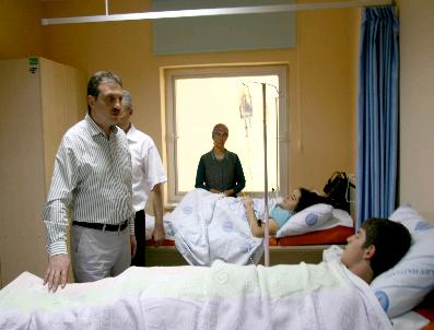 Tavuktan Zehirlenen Öğrenciler Taburcu Edildi