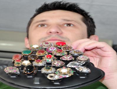 Altın Fiyatlarının Yükselmesi Gümüşe İlgiyi Artırdı