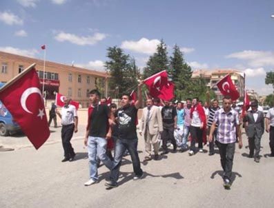 SERAP YEŞILTUNA - Balıkesir'de teröre tepkiler sürüyor