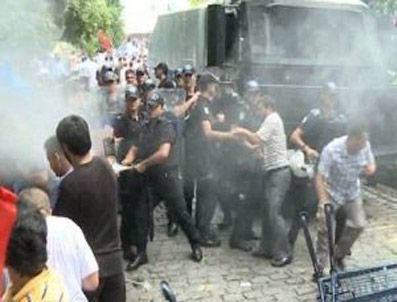 Çin İstanbul Başkonsolosluğu'nda eylem