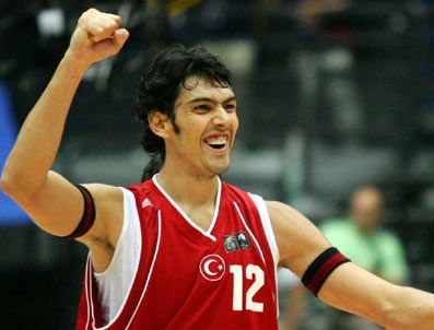 Mili takımda Kerem Gönlüm şoku