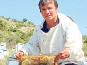 Naim Süleymanoğlu arıcılığa başladı