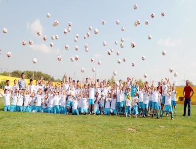 Kepez Belediyesi‘nin Yaz Spor Okuluna Yoğun İlgi