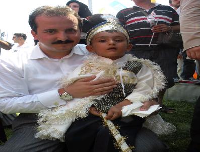 154 Çocuk Erkekliğe İlk Adımını Attı