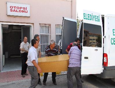 Eşini öldürdükten sonra intihar etti