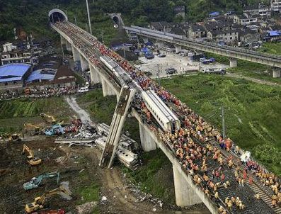 Çin'de hızlı tren kazası