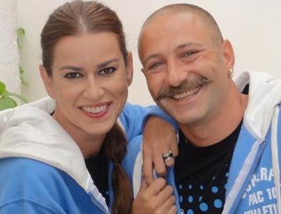 İPEK TUZCUOĞLU - İpek Tuzcuoğlu- Yener Gürsoy çifti boşanma haberini doğruladı