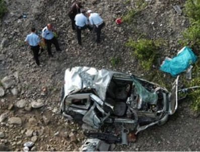 Karabük'te trafik kazası 3 ölü 2 yaralı