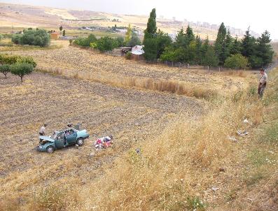 Kontrolden Çıkan Otomobil Şarampole Yuvarlandı: 5 Yaralı