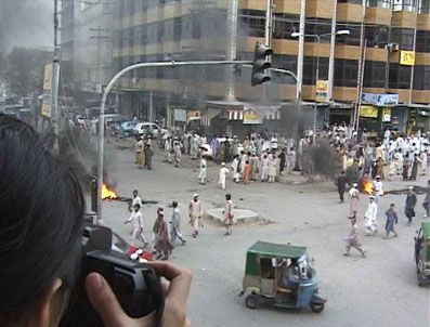 KANDAHAR - Belediye başkanıın öldürüldüğü saldırıyı Taliban üstlendi