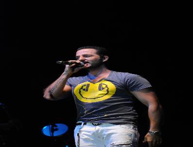 GÖKHAN ÖZEN - Yaz Konserleri‘nin Konuğu Gökhan Özen Oldu