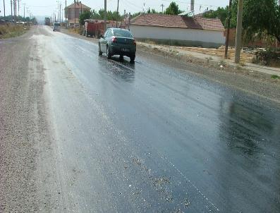 Aşırı Sıcaklar Asfaltı Eritti