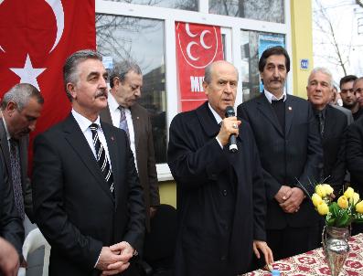 Devlet Bahçeli‘den Koyunhisar Camii‘ne 100 Bin Lira Bağış