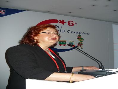 “İnternete Bağımlı Olduk, Bireyselleşiyoruz”