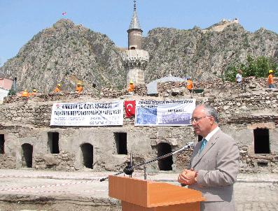 AVNİ ERDEMİR - 250 Yıllık Taşhan‘ın Restorasyonuna Dualı Başlangıç