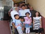 Bakan Davutoğlu‘ndan Aracının Çarptığı Çocuğa Ziyaret