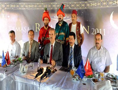 MURAT HÜDAVENDIGAR - Bursa‘da Ramazan Coşkusu Osmanlı Sokağında Yaşanacak