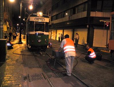 Nostaljik Tramvay Raylardan Çıktı