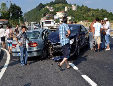 Alaplı’Da Kaza: 4 Yaralı