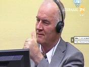 Mladiç Kulaklığı Atarak Mahkemeyi Boykot Etti