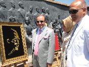 Atatürk Anıtı Önünde Filogram Sergisi Açıldı