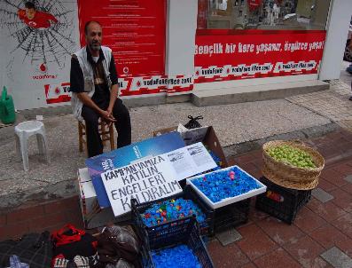 Engelli Torunu İçin Kapak Topluyor