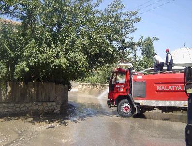 İtfaiyenin Yolları Yıkamasına Teşekkür