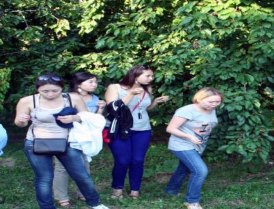 İLYAS ÇAPOĞLU - Kazak Öğrenciler Üzümlü’De