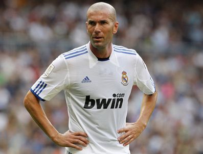 ZİNEDİNE ZİDANE - Zinedine Zidane Real Madrid'in sportif direktörü oldu
