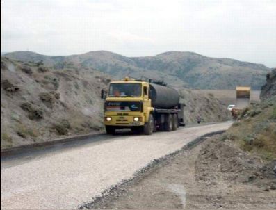 Amasya İl Özel İdaresi`nde Hedef 260 Km Asfalt