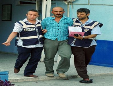 KADIR ÖZDEMIR - Annesini Döven Evlat