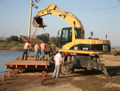 Antik Gemiler Suya İndirildi