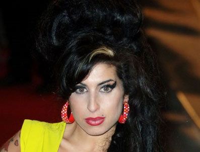 AMY WİNEHOUSE - Kokain torbalarına Amy'nin resmini bastılar