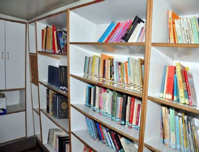 Erzincan’da Gezici Kütüphane Vatandaşın Ayağına Gidecek