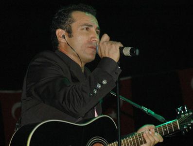 FERHAT GÖÇER - Ferhat Göçer de müziği bırakıyor