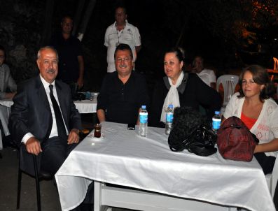 Kapuz Plajında Müzik Şöleni