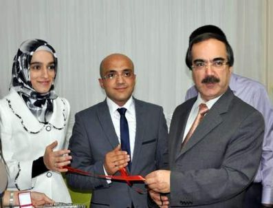 Vali Coş, Özsoy’un Nişanını Taktı