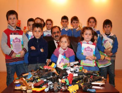 YAŞAR YAZıCı - Akyazı Belediyesine Başbakan’dan Ödül