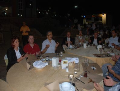 ALİ GÜLTEKİN KILINÇ - Ayto’nun İftarı Aydın Prtokolünü Bir Araya Getirdi