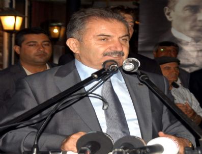 Dp Lideri Zeybek Eskişehir`de