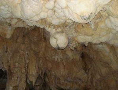 Ermeni Mezaliminden Kaçan Trüklerin Mağarası, Elmalı