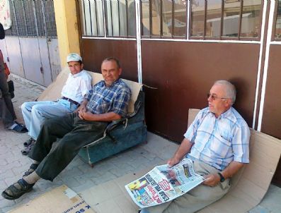 İSMAIL ÇIÇEK - Hisarcık Sanayi Sitesinde Durgunluk