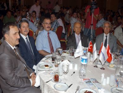 Sadem`in İftarından Afrika`ya Şefkat Eli Uzandı