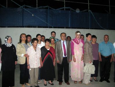 ABDURRAHMAN SAVAŞ - Umuda Bir Adım Derneği`nden İftar Yemeği