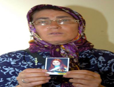 15 Gündür Kızını Arıyor