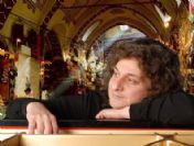 236 metrede Uğurlu'dan piyano ziyafeti